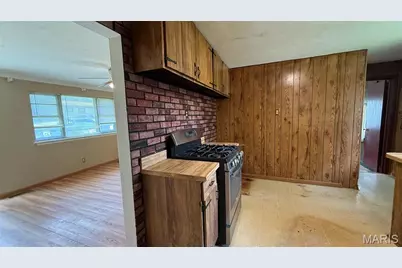 246 Oakborough Drive, Lake Saint Louis, MO 63367 - Photo 6