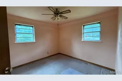 246 Oakborough Drive, Lake Saint Louis, MO 63367 - Photo 14