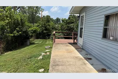 246 Oakborough Drive, Lake Saint Louis, MO 63367 - Photo 20