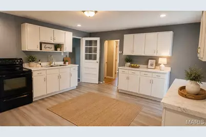 4249 Delor Street, Saint Louis, MO 63116 - Photo 8