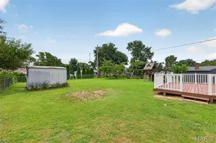 20 Westview Dr, Saint Charles, MO 63303 - Photo 36