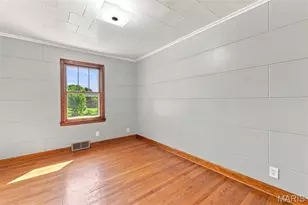 1904 Elm St St, Saint Charles, MO 63301 - Photo 22