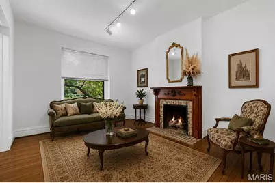 4446 Laclede Avenue, Saint Louis, MO 63108 - Photo 2