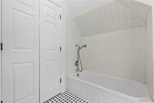4446 Laclede Ave, Saint Louis, MO 63108 - Photo 72