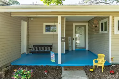 7104 Fernbrook Drive, Saint Louis, MO 63123 - Photo 4
