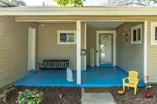 7104 Fernbrook Dr, Saint Louis, MO 63123 - Photo 4