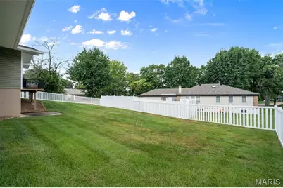 819 Big Bend Woods Drive, Ballwin, MO 63021 - Photo 62