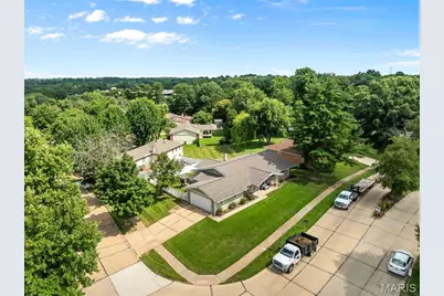 819 Big Bend Woods Drive, Ballwin, MO 63021 - Photo 68