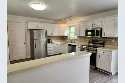 6300 Silver Fox Drive, Florissant, MO 63034 - Photo 14