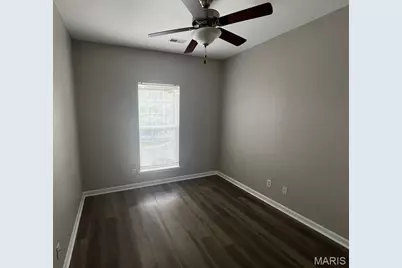 6431 Brookfield Court Drive #203, Saint Louis, MO 63129 - Photo 8