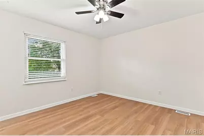 13322 Hiddendale Lane, Ballwin, MO 63021 - Photo 16