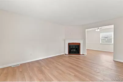 13322 Hiddendale Lane, Ballwin, MO 63021 - Photo 6