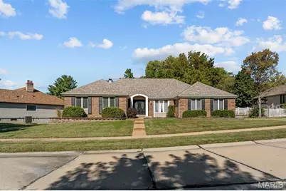 21 Meditation Way Court, Saint Louis, MO 63031 - Photo 2