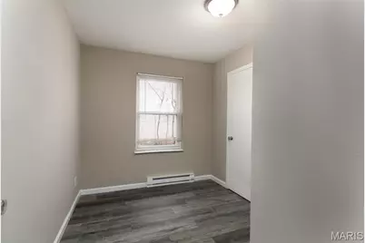 560 E Cherry Street, Troy, MO 63379 - Photo 8