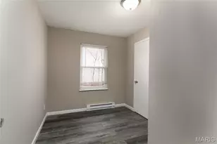 560 E Cherry St, Troy, MO 63379 - Photo 8