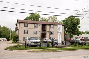 560 E Cherry St, Troy, MO 63379 - Photo 1