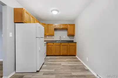 560 E Cherry Street, Troy, MO 63379 - Photo 18