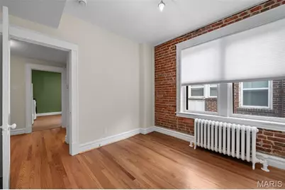 6427 Clayton Road, Saint Louis, MO 63117 - Photo 20