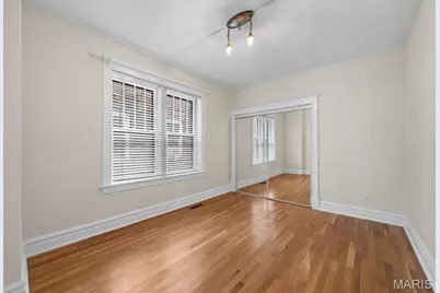 6427 Clayton Road, Saint Louis, MO 63117 - Photo 14
