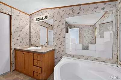 1203 Highway J, Troy, MO 63379 - Photo 40