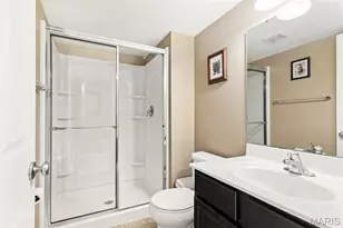 210 Flint Brook Dr, O'Fallon, MO 63366 - Photo 34