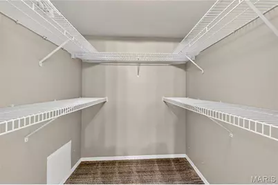 1010 Thoreau Court #302, Creve Coeur, MO 63146 - Photo 6