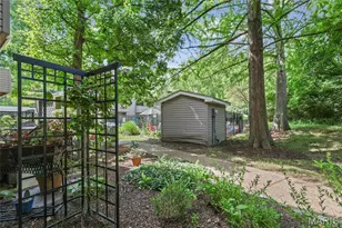 1333 Prospect Village Ln, Ballwin, MO 63021 - Photo 40