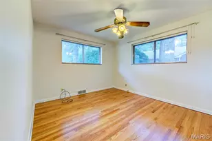 7425 Raleigh Dr, Saint Louis, MO 63123 - Photo 20