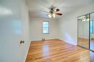 7425 Raleigh Dr, Saint Louis, MO 63123 - Photo 18