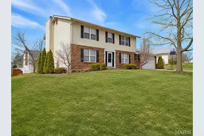 513 River Bend Estates Drive, Saint Charles, MO 63303 - Photo 2