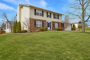 513 River Bend Estates Dr, Saint Charles, MO 63303 - Photo 2