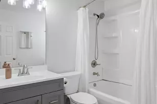 2021 Twin Fawns Ct, Saint Peters, MO 63376 - Photo 18