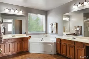 2701 Emerald Creek Ct, Florissant, MO 63031 - Photo 24