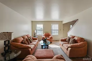2701 Emerald Creek Ct, Florissant, MO 63031 - Photo 6
