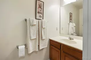 2701 Emerald Creek Ct, Florissant, MO 63031 - Photo 16