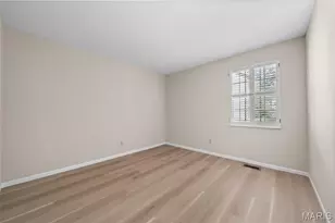 700 Auber Ridge Ct, Ballwin, MO 63011 - Photo 16