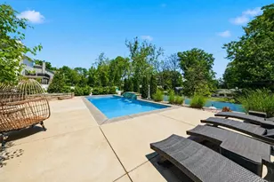 26 Forsythia Ln, Olivette, MO 63132 - Photo 10