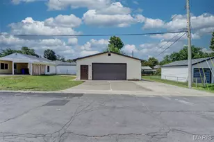180 Harrison St, Florissant, MO 63031 - Photo 28