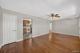 10304 Musick Ave, Saint Louis, MO 63123 - Photo 12