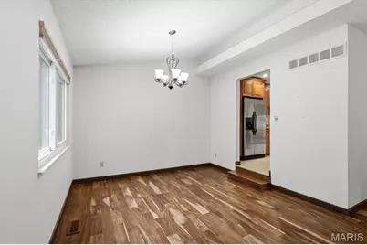 13112 Royal Pines Drive, Maryland Heights, MO 63146 - Photo 16