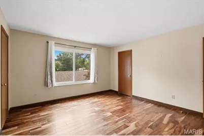 13112 Royal Pines Drive, Maryland Heights, MO 63146 - Photo 28