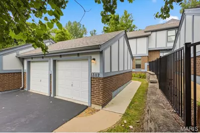 13112 Royal Pines Drive, Maryland Heights, MO 63146 - Photo 1