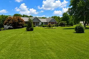336 Weston Dr, Troy, MO 63379 - Photo 2