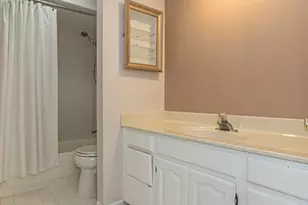 1042 Brooksgate Manor Dr, Saint Louis, MO 63122 - Photo 16