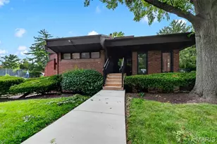 539 Coeur De Royale Dr, Creve Coeur, MO 63141 - Photo 30