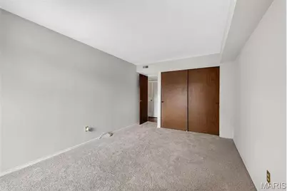 539 Coeur De Royale Drive #307, Creve Coeur, MO 63141 - Photo 22