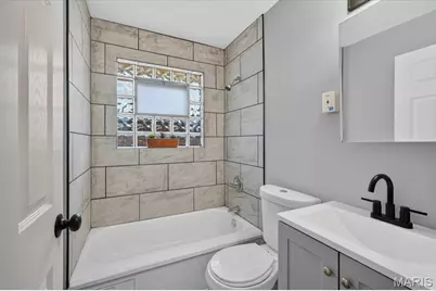 6623 Kenwood Drive, Saint Louis, MO 63121 - Photo 14