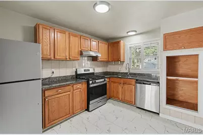 5144 Abington Road, Florissant, MO 63033 - Photo 4
