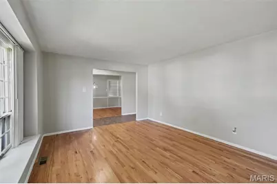 5144 Abington Road, Florissant, MO 63033 - Photo 2