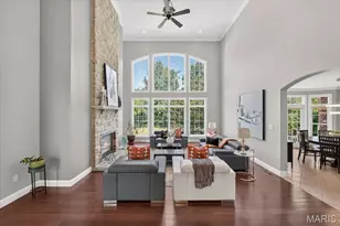 33 Chapel Hill Estates, Saint Louis, MO 63131 - Photo 16